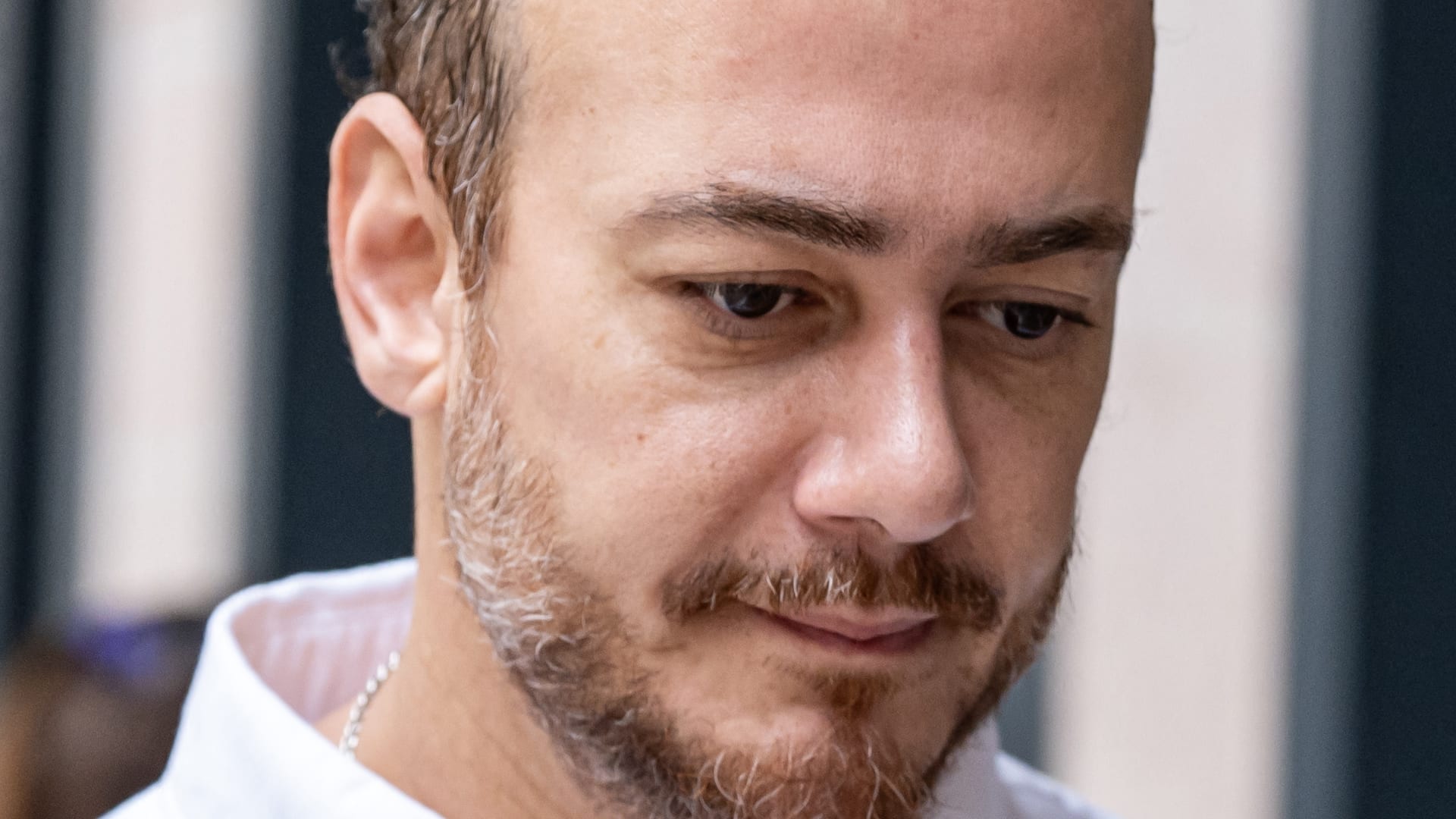 بعد صدور حكم بسجنه 10 سنوت.. والد سعد لمجرد "ولدي مظلوم"