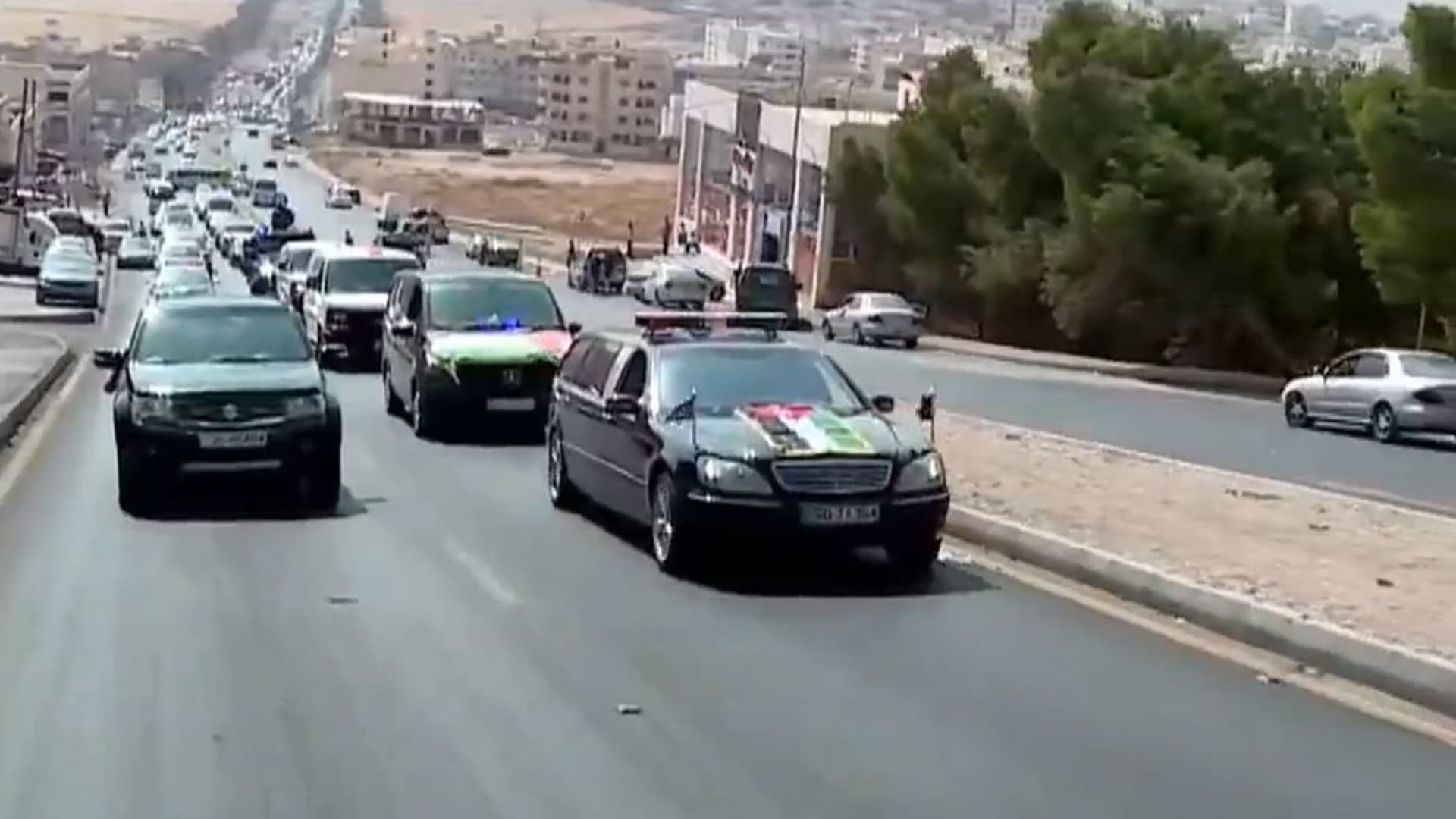 تحديث مباشر.. مراسم تشييع ضحايا هجوم الكنيسة في الأردن