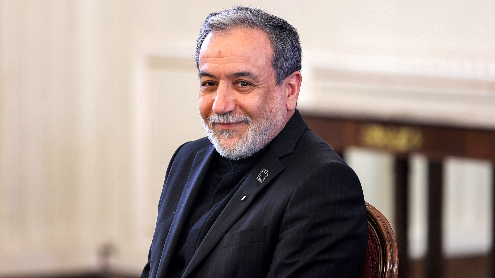 عراقجي يرد على تصريحات مستشار ألمانيا حول الحرب: "لا توجد خطوط حمراء بعد الآن"