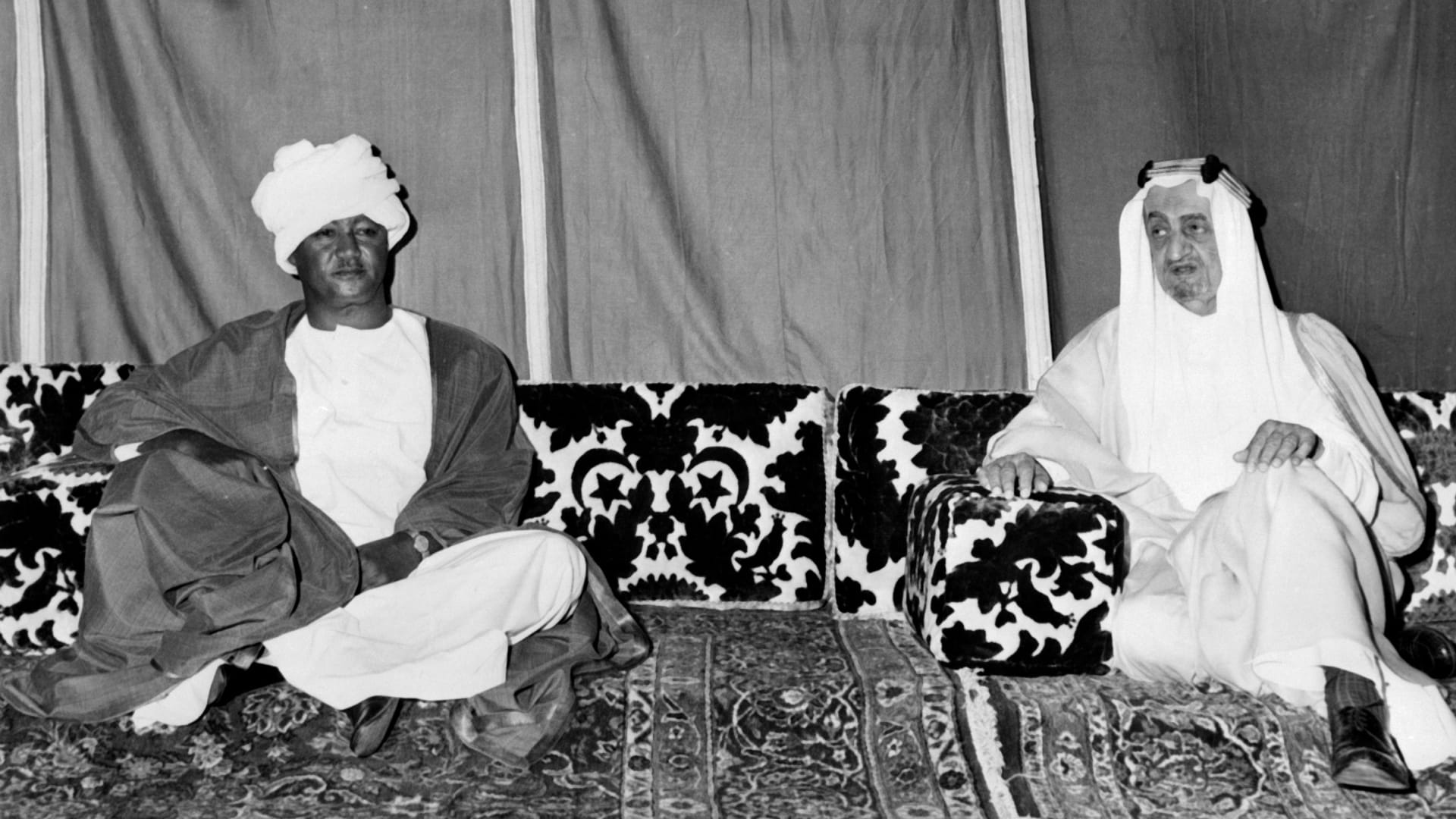 الرئيس السوداني جعفر نميري، الذي تولى الحكم عام 1969 مع الملك فيصل عاهل السعودية في مايو/ أيار 1972 خلال زيارته للسعودية 