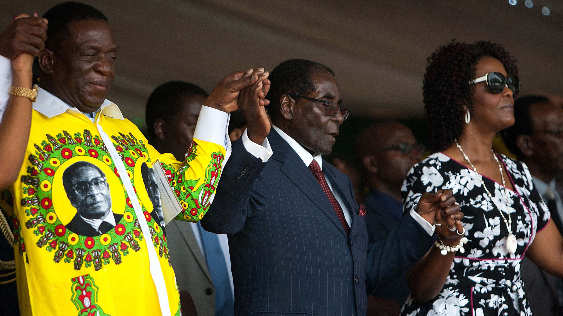 رئيس زمبابوي في حفل عيد ميلاده الـ92 المكلف 800 ألف دولار: أبذل قصارى جهدي لتغذية شعبي