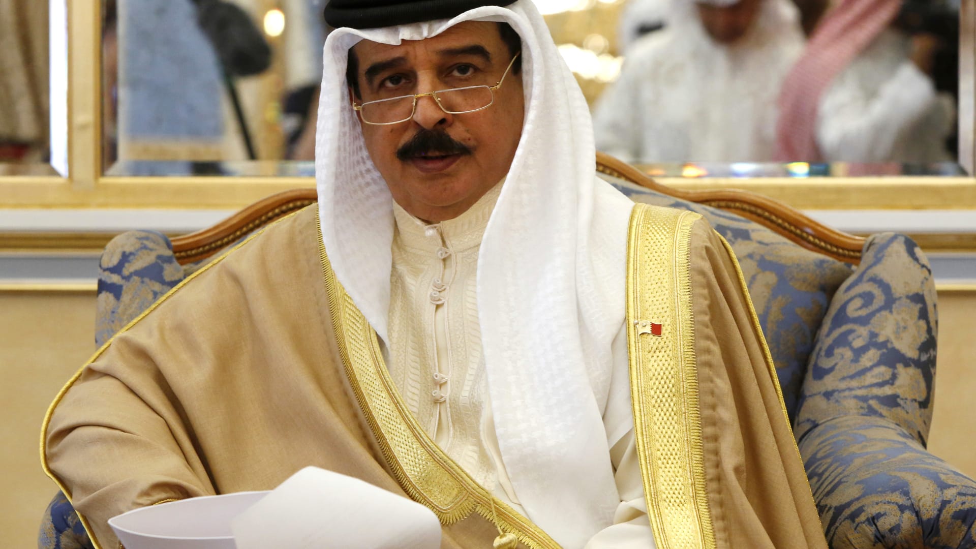 البحرين تقطع العلاقات مع قطر وتتهمها بدعم الإرهاب والعمل لإسقاط نظامها