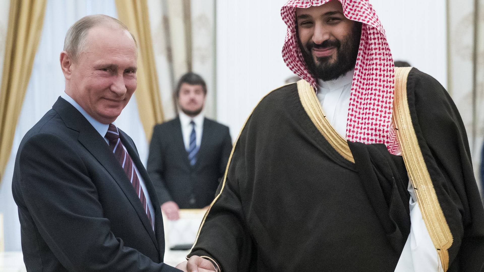 مسؤول روسي: صفقة سلاح مبدئية بين الرياض وموسكو بـ3.5 مليار دولار.. وهذه "شروط" السعودية