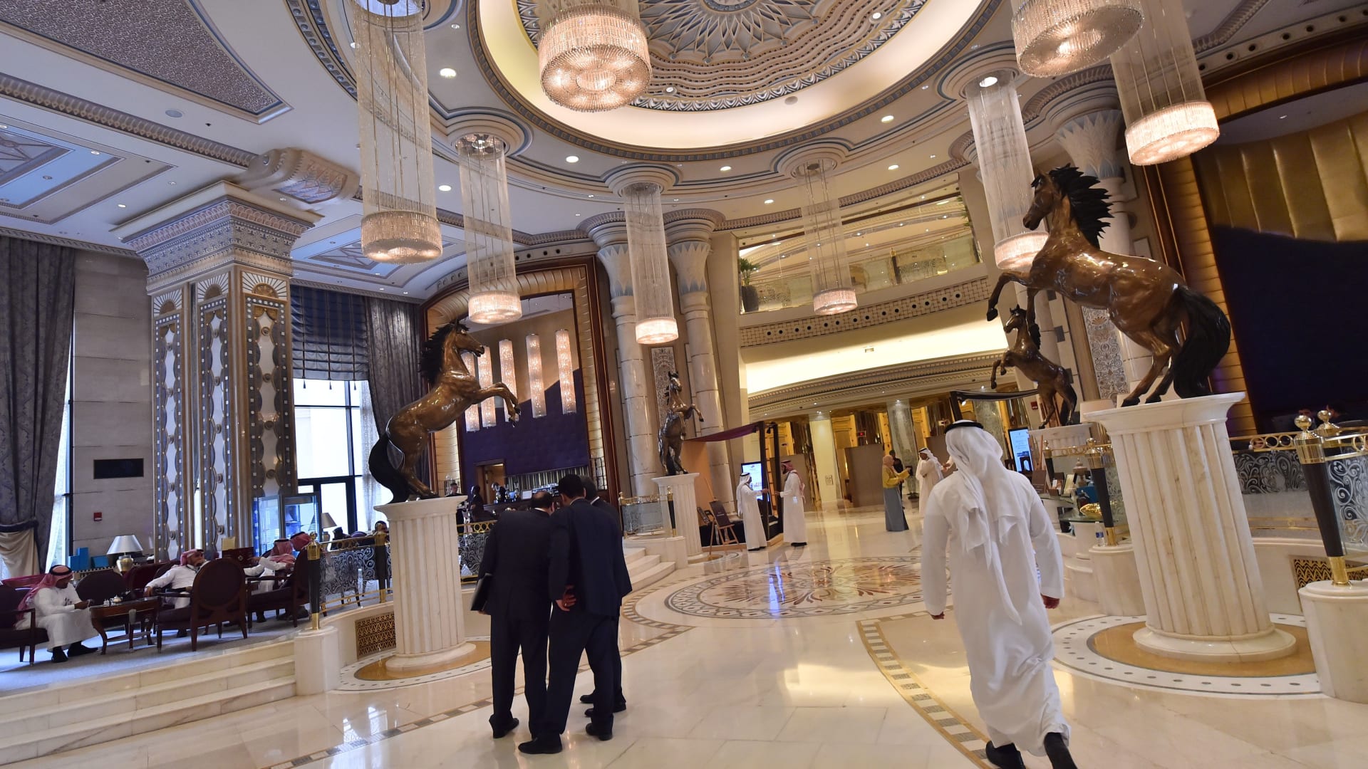 النائب العام السعودي: استردينا 106 مليارات دولار.. ونتحفظ على 56 شخصا
