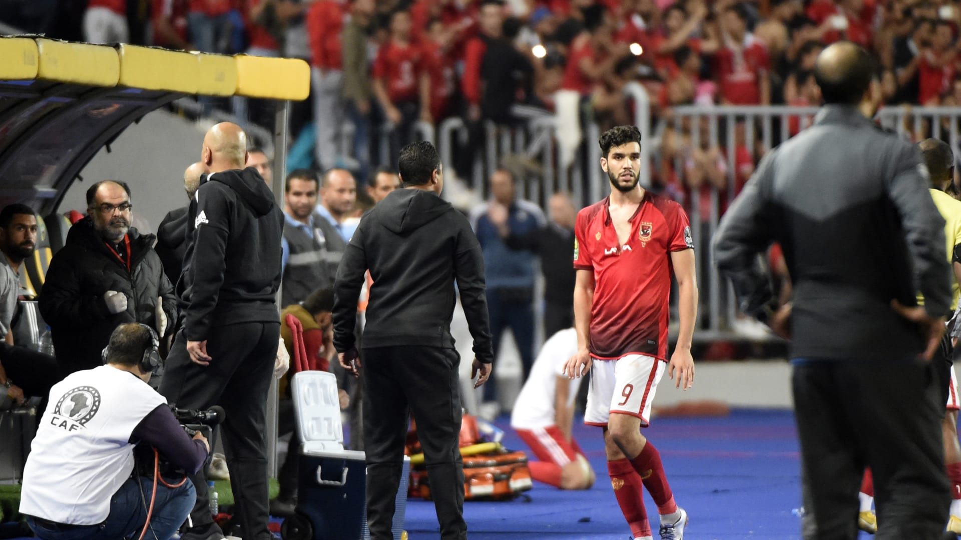 الاتحاد المصري يعلن موقفه من عقوبات الأهلي ويطالب بـ"عدم ضياع الحقوق"