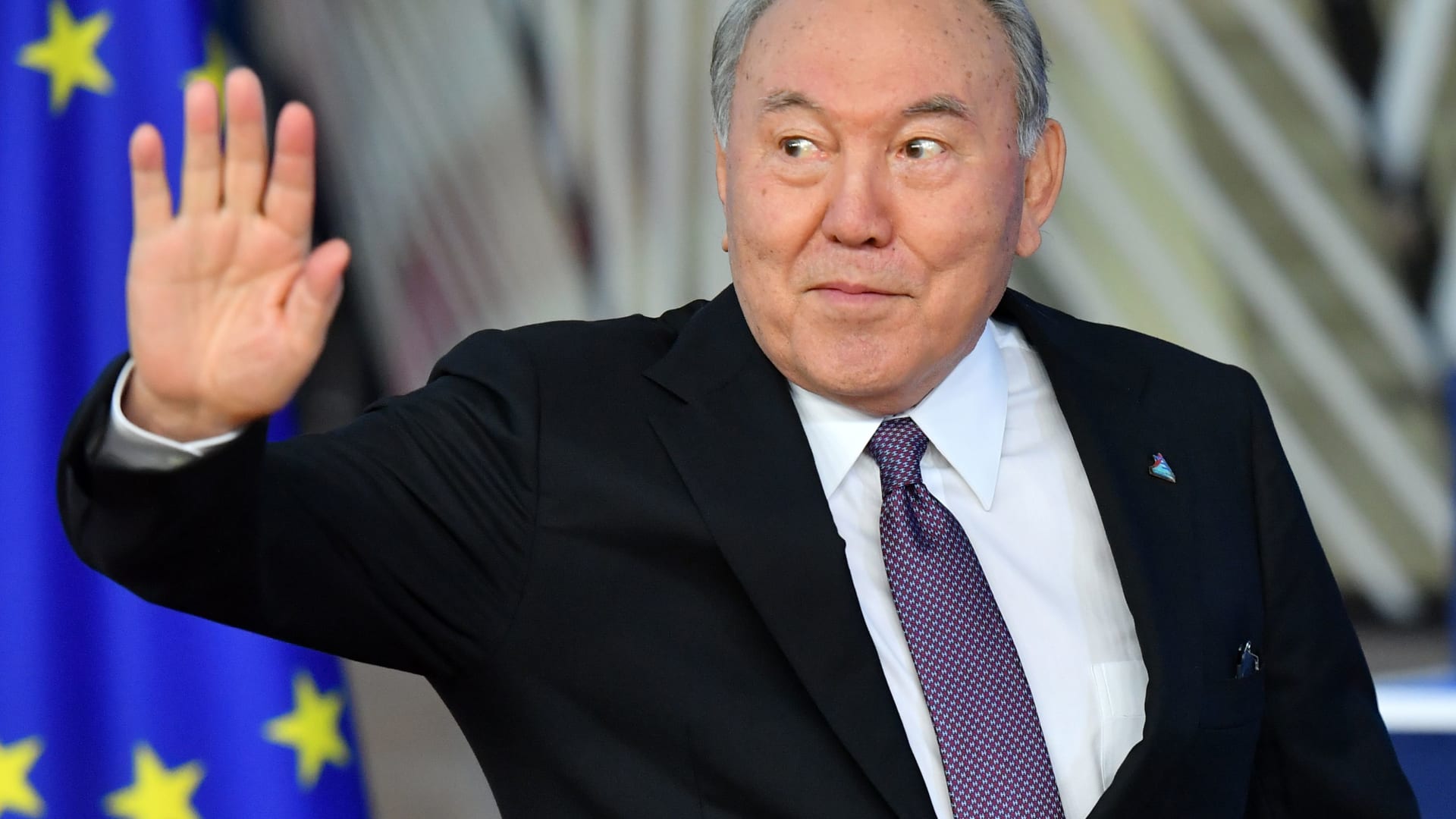 بعد 3 عقود على عرش البلاد.. استقالة مفاجئة لرئيس كازاخستان