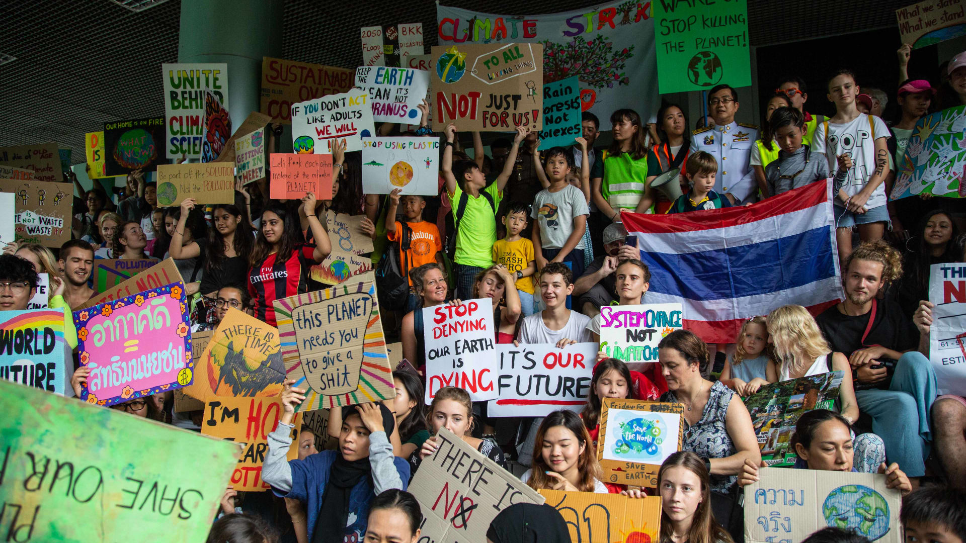 مظاهرات من أجل مواجهة التغير المناخي في تايلاند