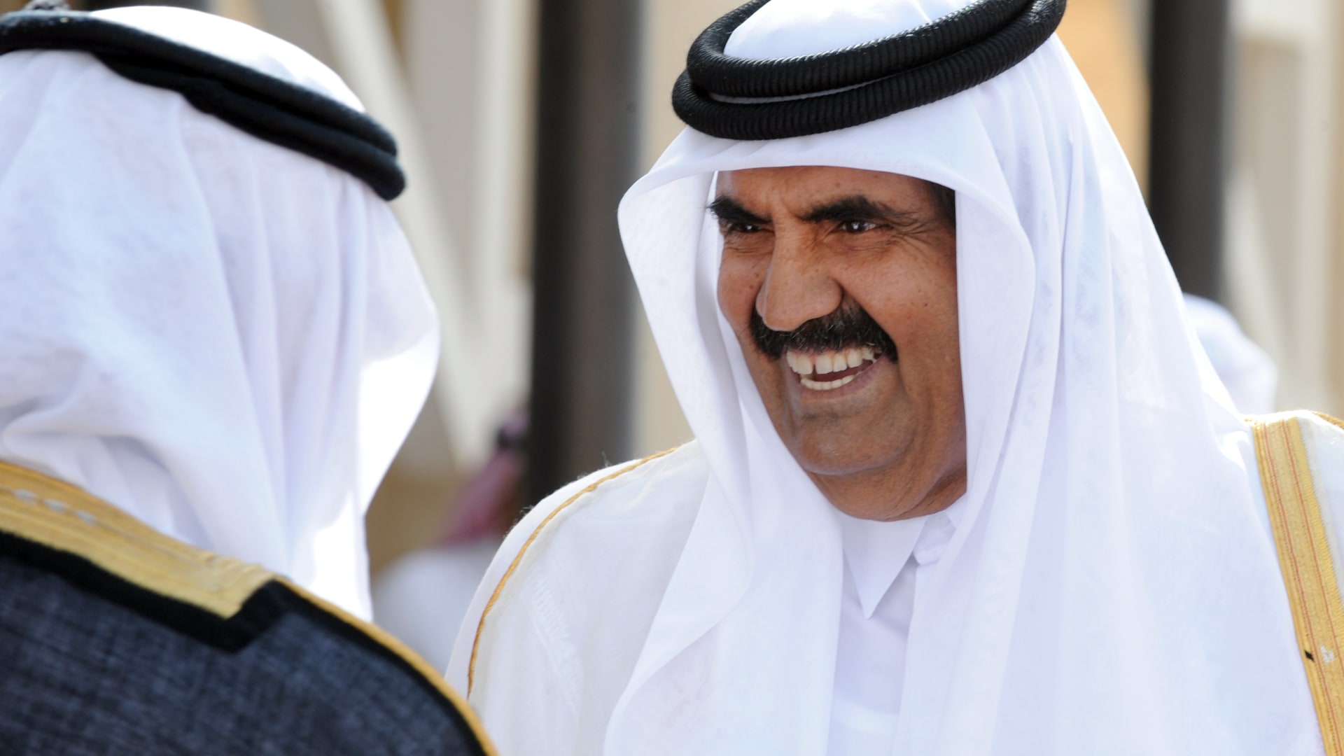 صورة ارشيفية للشيخ حمد بن خليفة العام 2012