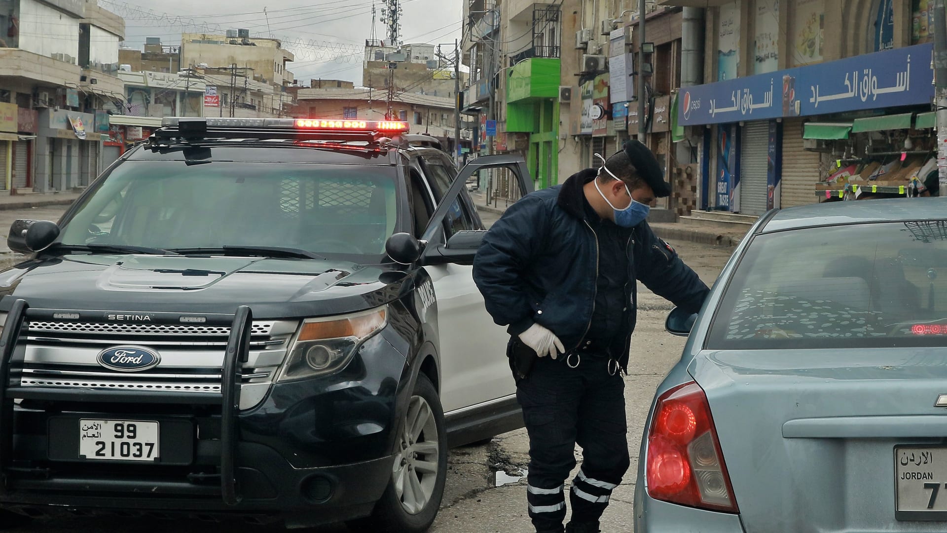 وزير المالية الأردني يكشف توقعات أثر كورونا على بلاده