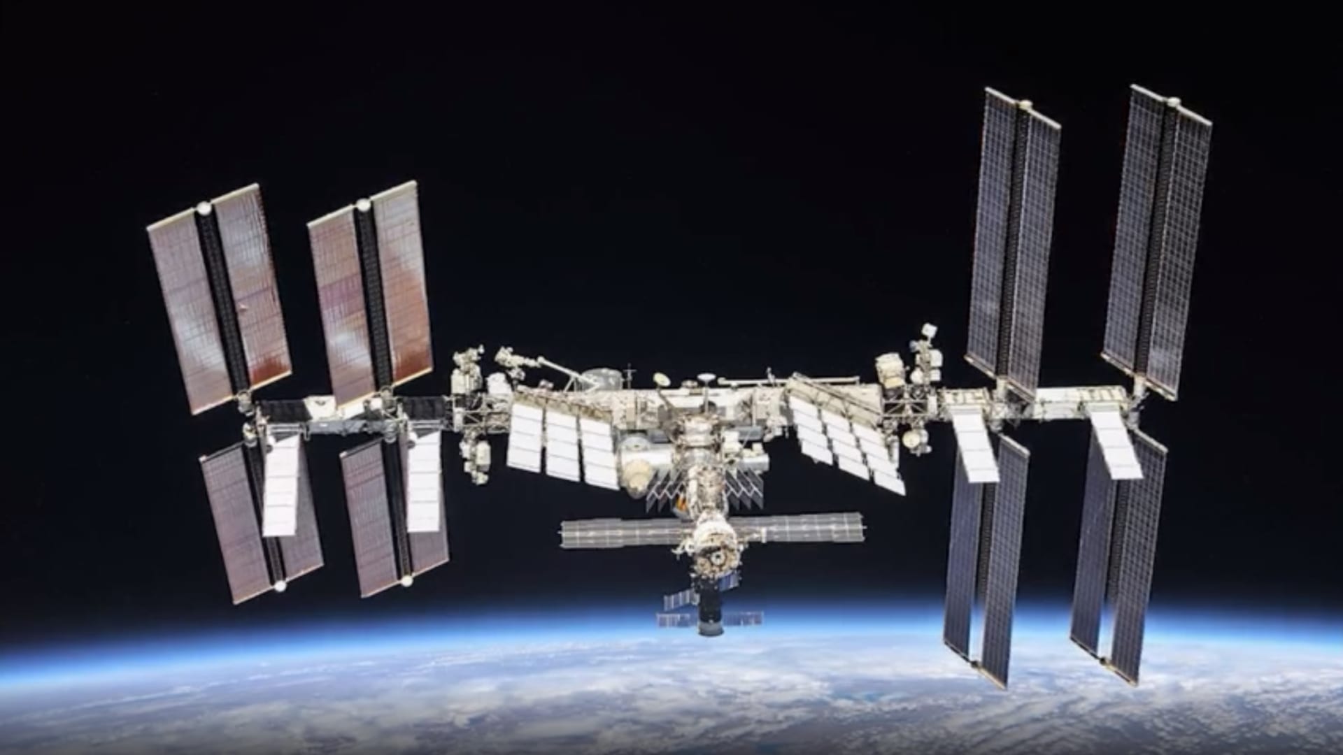 محطة الفضاء الدولية تفقد السيطرة لساعة من الزمن.. بعد فشل وحدة روسية جديدة