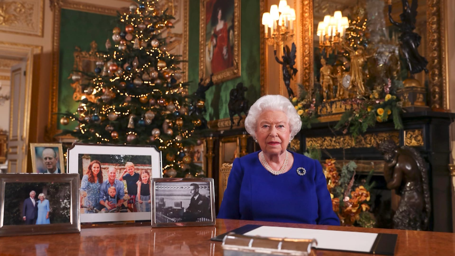 ملكة بريطانيا تلغي حفل عشاء ما قبل عيد الميلاد للعائلة.. هل للأمر علاقة بصحتها؟