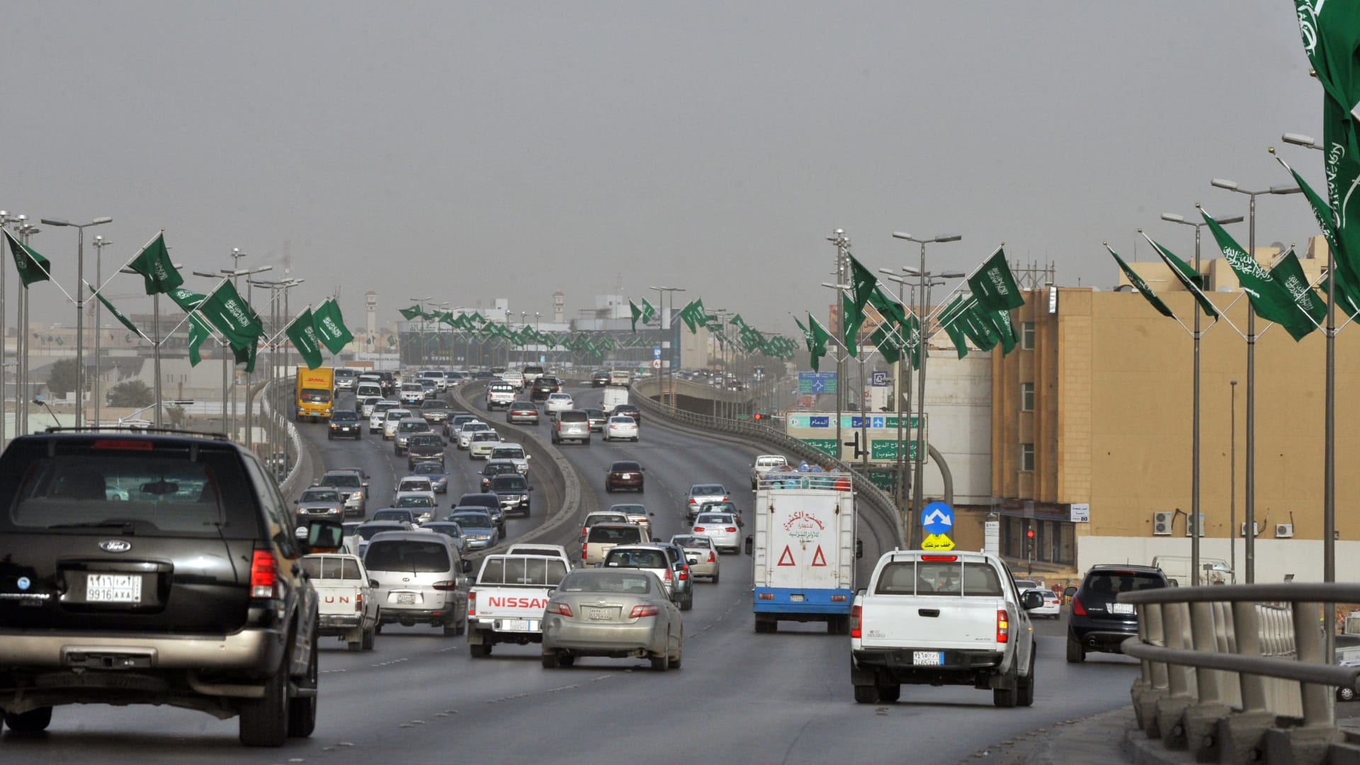 صورة أرشيفية عامة لأحد الشوارع في السعودية 