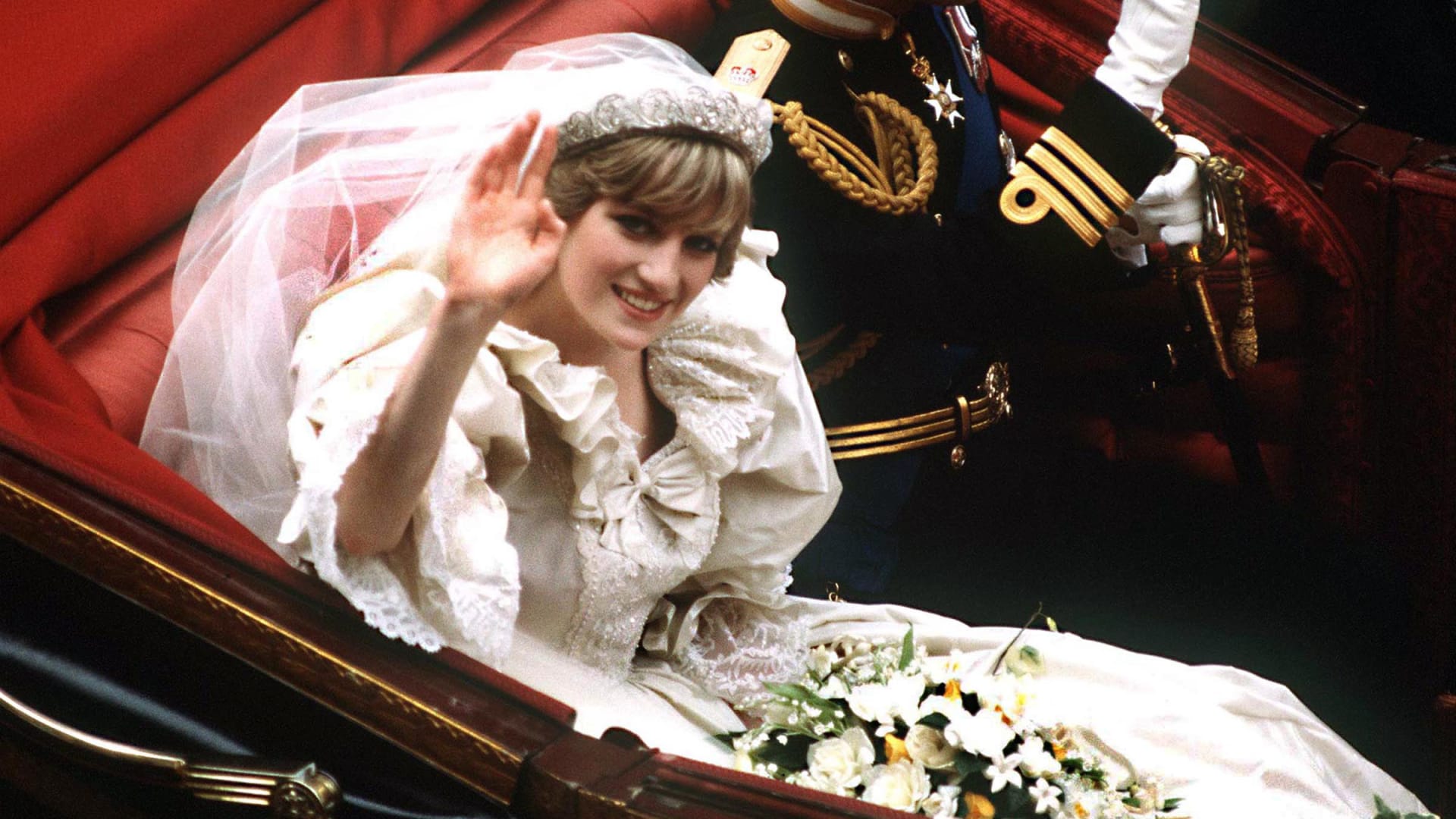لا يقدر بثمن..عرض تاج زفاف الأميرة ديانا لأول مرة منذ عقود