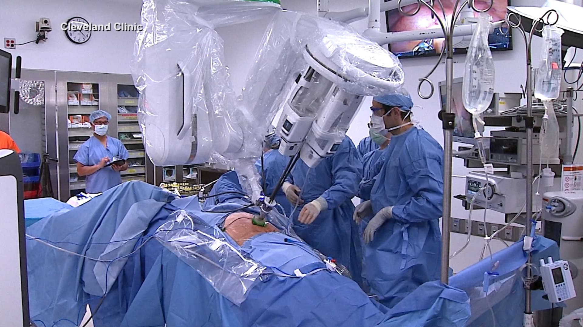 جراحة روبوتية جديدة لعلاج سرطان البروستات.. قد تقلّل المخاطر المحتملة