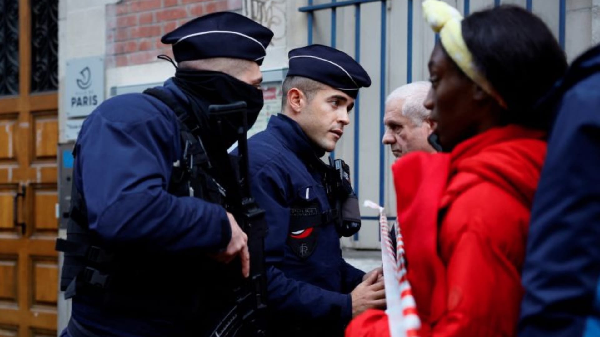 بعد مقتل 3 أشخاص.. الشرطة الفرنسية تعتقل مهاجم المركز الكردي في باريس