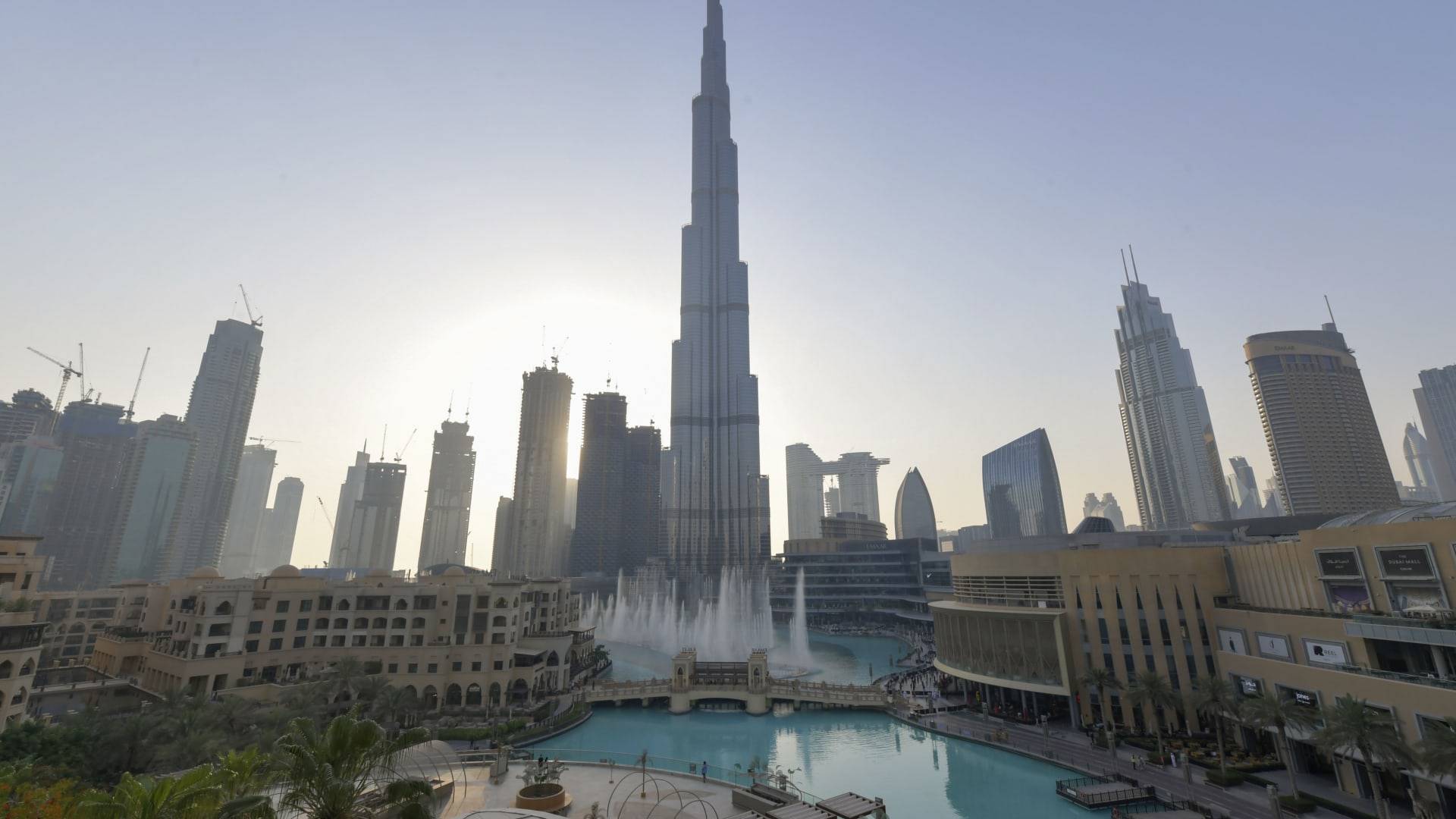 برج خليفة في دولة الإمارات