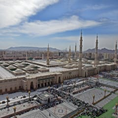 صورة ارشيفية عامة للمسجد النبوي في المدينة المنورة بالسعودية 