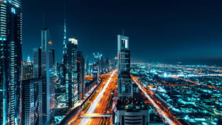 أبرز 10 مميزات لدولة الإمارات العربية المتحدة