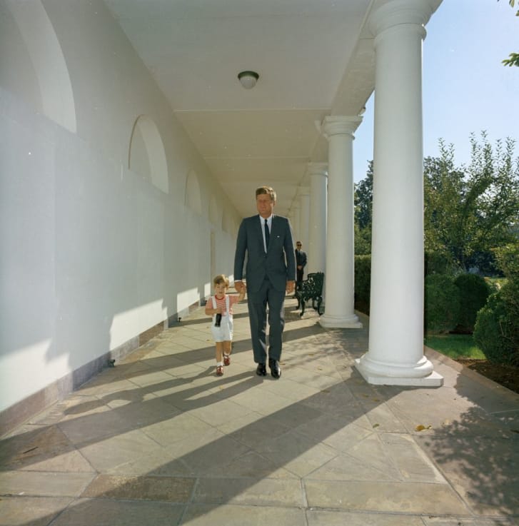 كيف شكل مصورو البيت الأبيض صورة هؤلاء الرؤساء؟