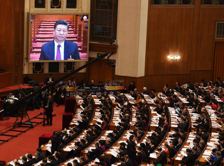 شعر الرئيس الصيني يلفت أنظار الحضور.. ولكن ما السبب؟