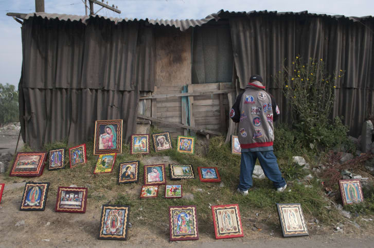 صور "حساسة" تجسد علاقة المكسيك المعقدة بالديانة الكاثوليكية 