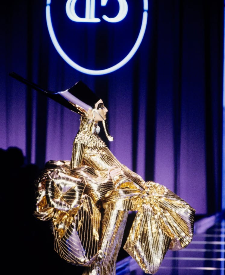 بعد 3,300 عام من حكمها.. نفرتيتي تلهم الناس حتى يومنا هذا؟