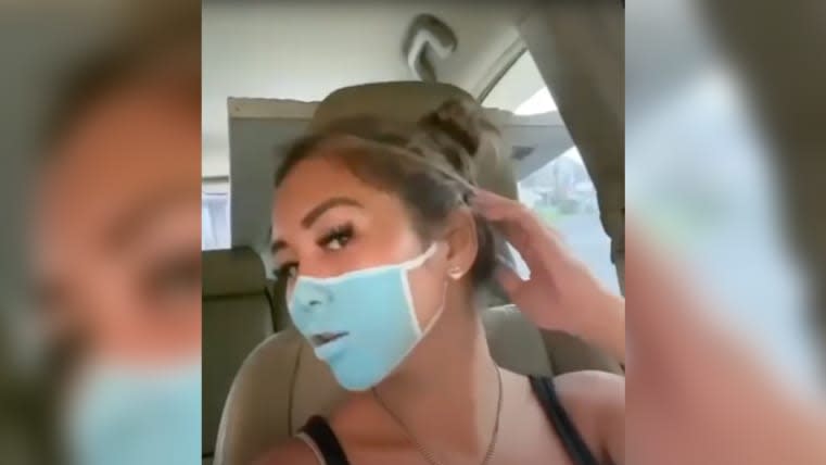 فيديو حيلة ارتداء قناع الوجه يهدد مدوني محتوى على يوتيوب بالترحيل من بالي
