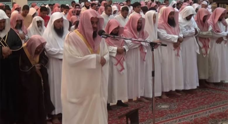 إمام الحرم سعود الشريم أهل الأهواء يتهمون من يخالفهم بـ الإخوانية Cnn Arabic