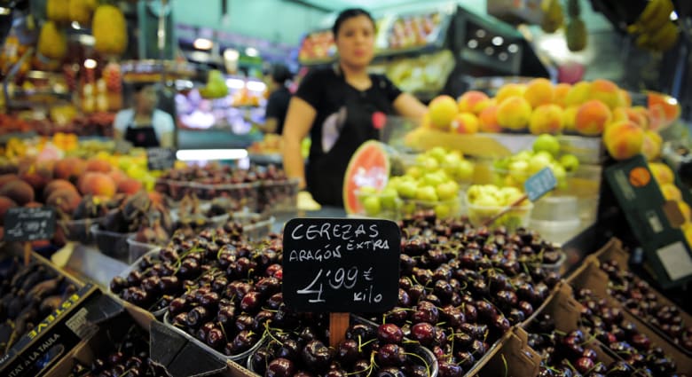 إليك 8 فواكه وخضروات صيفية ليست