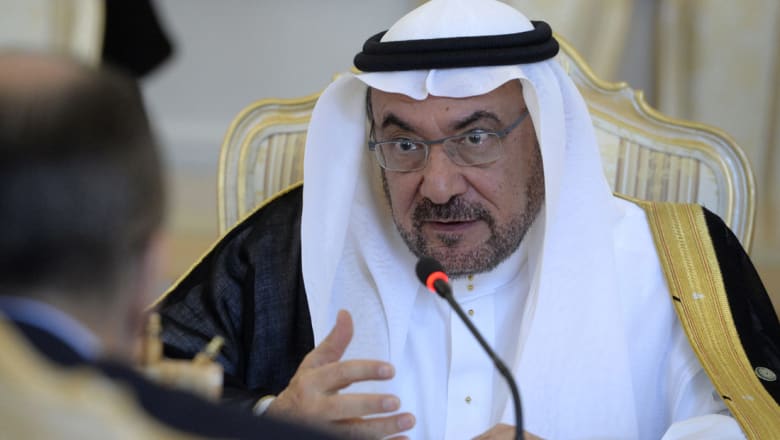 بعد أزمة ثلاجة السيسي ماذا قال إياد مدني في أول تغريدة بعد استقالته Cnn Arabic