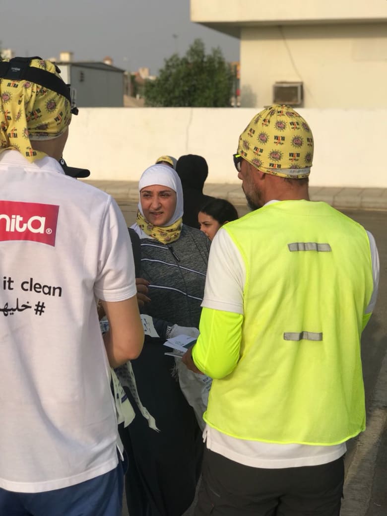 رياضيون يمارسون الـ "Plogging" في مدينة جدة.. فما هي؟ رياضيون يمارسون الـ "Plogging" في مدينة جدة.. فما هي؟