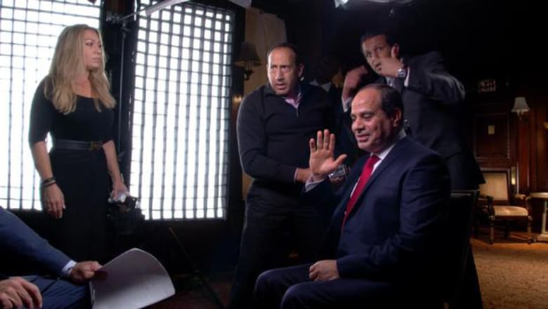 ضحك وعرق ودماء.. 8 مشاهد من حوار السيسي "المطلوب منعه" ضحك وعرق ودماء.. 8 مشاهد من حوار السيسي "المطلوب منعه"