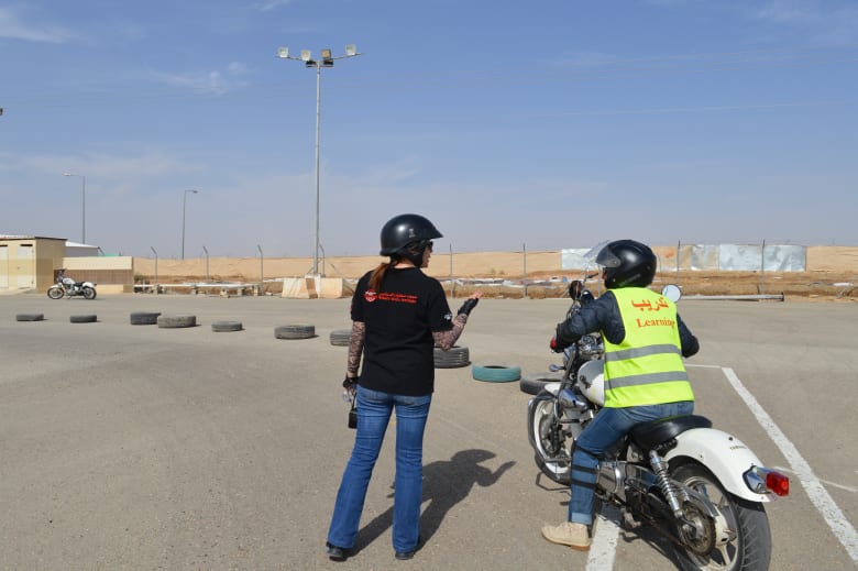 هل سيقتحمن هؤلاء النساء السعوديات شوارع المملكة بدراجاتهن النارية؟ هل سيقتحمن هؤلاء النساء السعوديات شوارع المملكة بدراجاتهن النارية؟