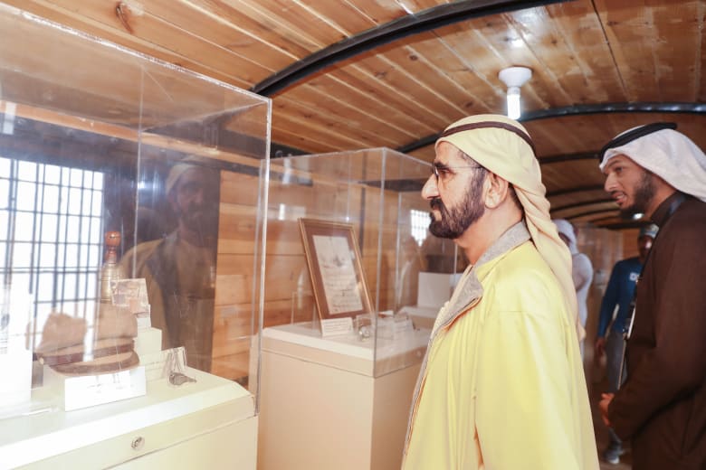 حاكم دبي يزور مدائن صالح وجبل الفيل بالسعودية حاكم دبي يزور مدائن صالح وجبل الفيل بالسعودية