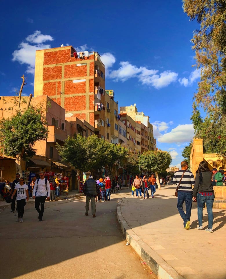 هل سبق أن سمعت عن كنيسة مصر المعلقة؟ إليك سر تسميتها هل سبق أن سمعت عن كنيسة مصر المعلقة؟ إليك سر تسميتها