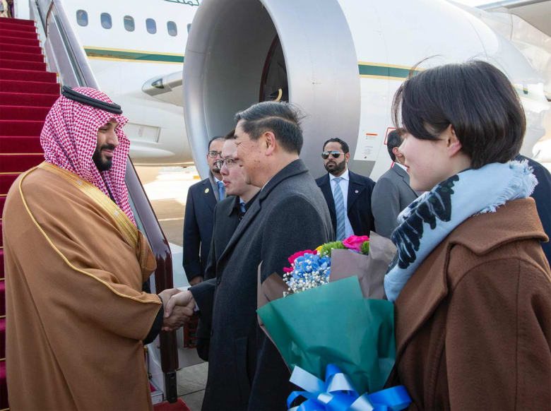ولي العهد السعودي يصل إلى الصين أكبر شريك تجاري للمملكة Cnn Arabic