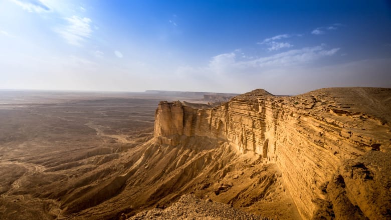 هل تستطيع السعودية إعادة بناء نفسها كوجهة سياحية مشهورة؟ هل تستطيع السعودية إعادة بناء نفسها كوجهة سياحية مشهورة؟