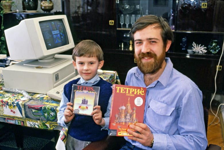 لعبة "Tetris" لعبة "Tetris"
