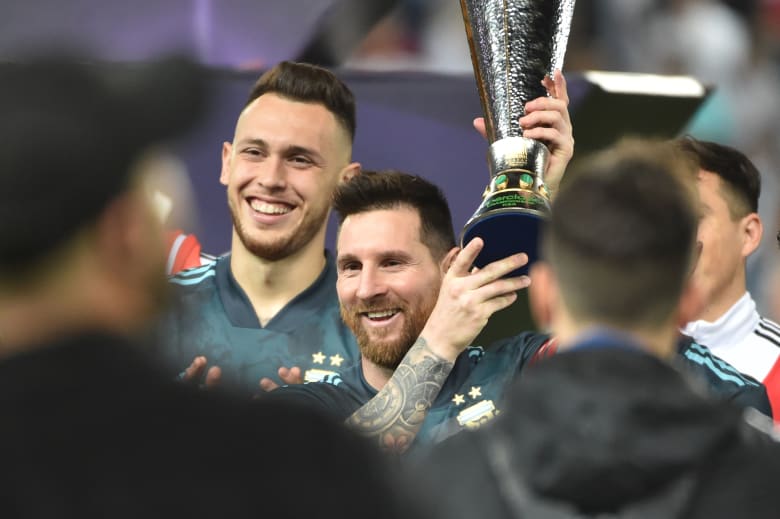 تركي آل الشيخ يصطحب اللاعب الأرجنتيني ميسي إلى الرياض بوليفارد تركي آل الشيخ يصطحب اللاعب الأرجنتيني ميسي إلى الرياض بوليفارد