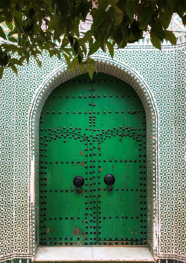 أبواب من حول العالم أبواب من حول العالم