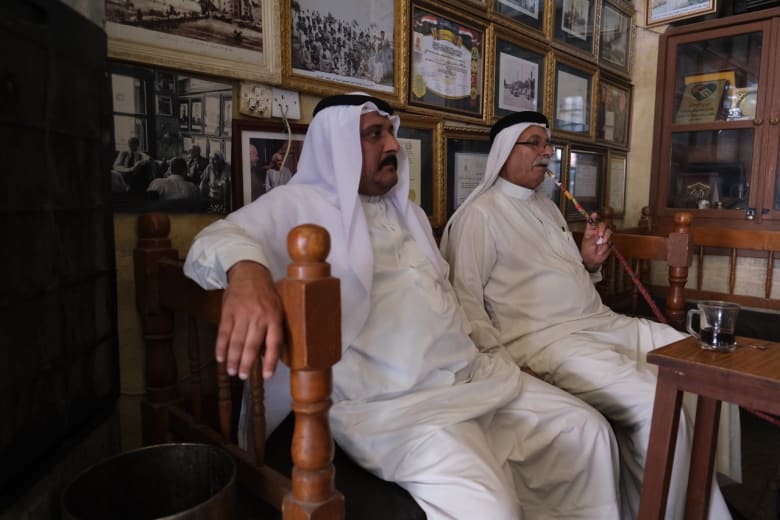 مقهى "الشابندر" في العراق مقهى "الشابندر" في العراق
