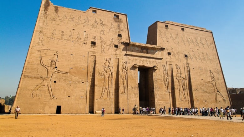 معبد إدفو معبد إدفو