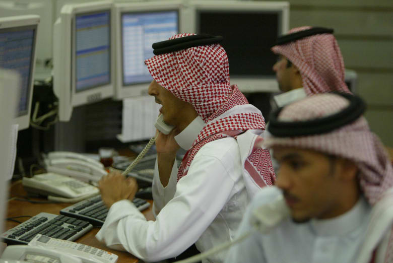 تبحث عن وظيفة في السعودية هذا ما يتجه إليه سوق العمل في المملكة Cnn Arabic