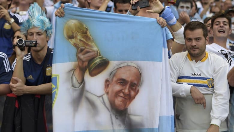 أغرب تقليعات التشجيع في كأس العالم.. الجنون فنون أغرب تقليعات التشجيع في كأس العالم.. الجنون فنون