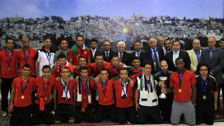 إنجازات المنتخب الفلسطيني مستمرة.. أفضل منتخب وطني في آسيا في 2014 إنجازات المنتخب الفلسطيني مستمرة.. أفضل منتخب وطني في آسيا في 2014