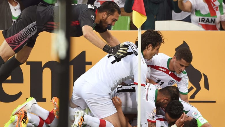 إيران تهزم البحرين بهدفين في أمم آسيا إيران تهزم البحرين بهدفين في أمم آسيا