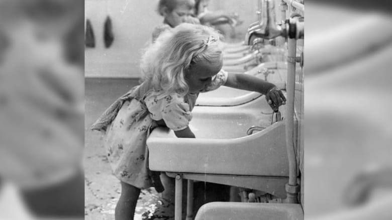 https arabic cnn com scitech 2015 12 18 sleep best and worst foods