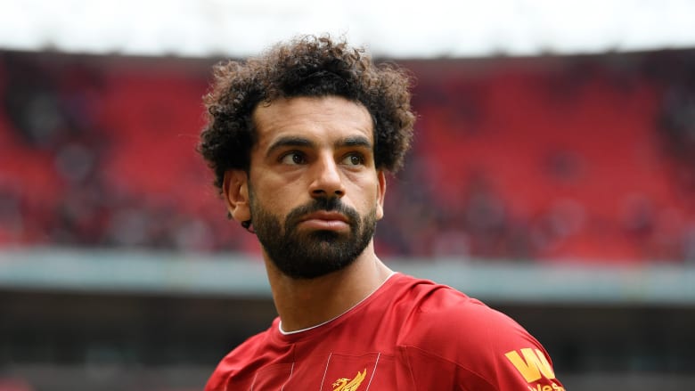 محمد صلاح ينشر صورة تظهر عضلات بطنه ومغردون يقارنونه مع جسمي ميسي ورونالدو Cnn Arabic