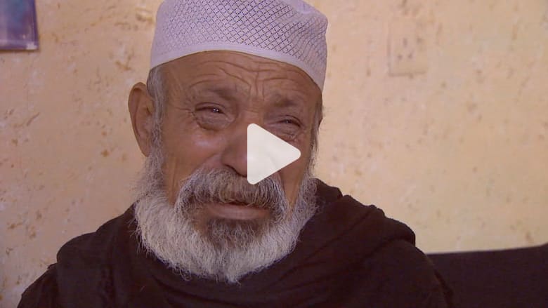 تفجيران يسلبان فلذات أكباد عائلة عراقية ممزقة تفجيران يسلبان فلذات أكباد عائلة عراقية ممزقة