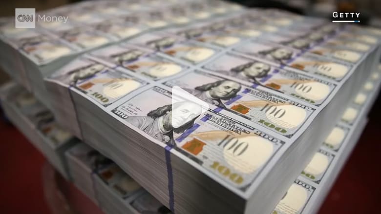 انهيار هذا البنك يعني تدهور النظام المصرفي العالمي انهيار هذا البنك يعني تدهور النظام المصرفي العالمي